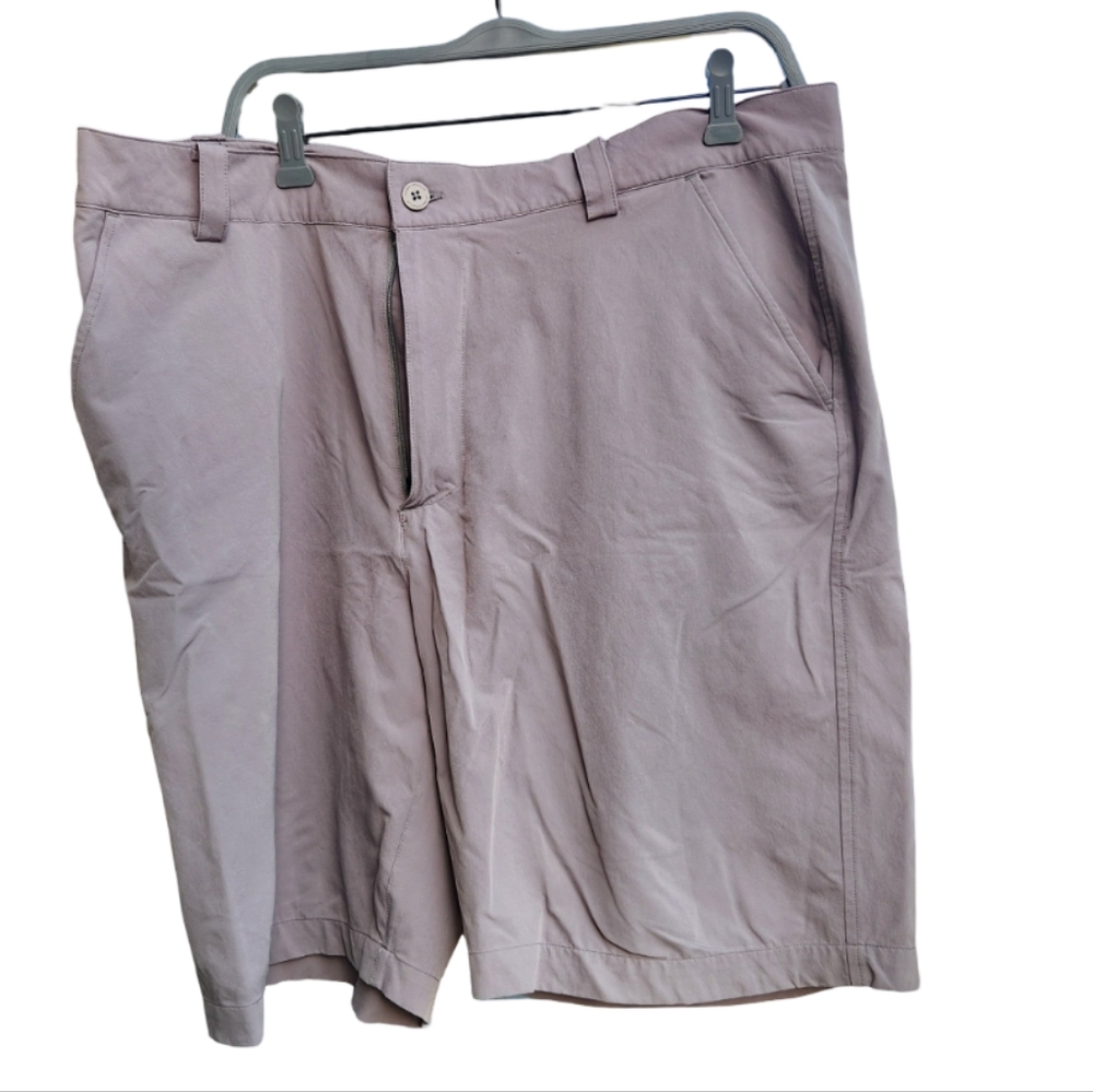 Under Armour Gray Shorts Versatile Nylon Blend 38